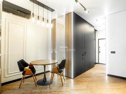 квартира за адресою Андрія Верхогляда вул. (Михайла Драгомирова), 14-А