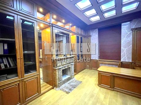 будинок за адресою с. Лісники, Центральна вул.