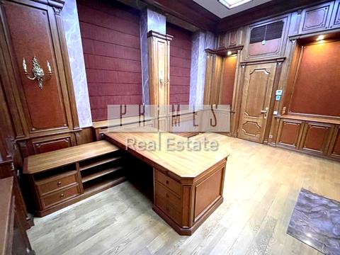 будинок за адресою с. Лісники, Центральна вул.