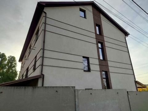 будинок за адресою Катерини Мессарош вул. (Пеліна)