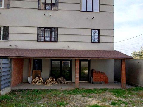 будинок за адресою Катерини Мессарош вул. (Пеліна)