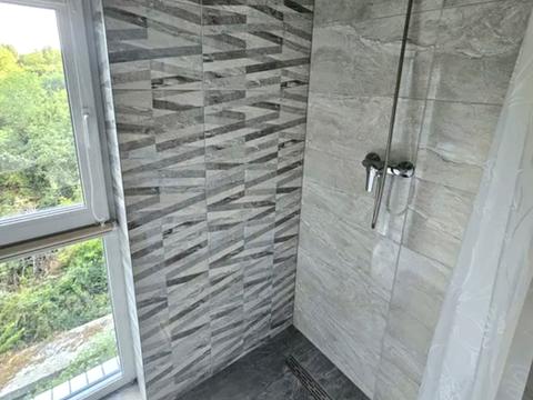 квартира за адресою Тунельна вул., 2