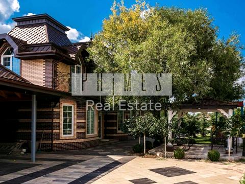 будинок за адресою Центральна