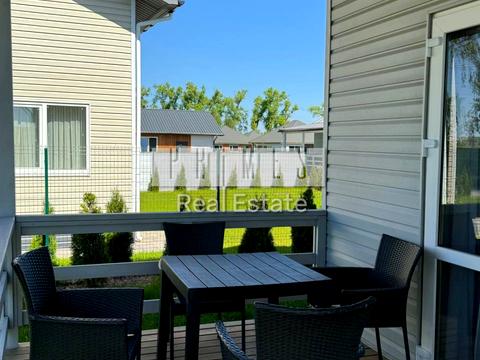 дом по адресу Шкільна