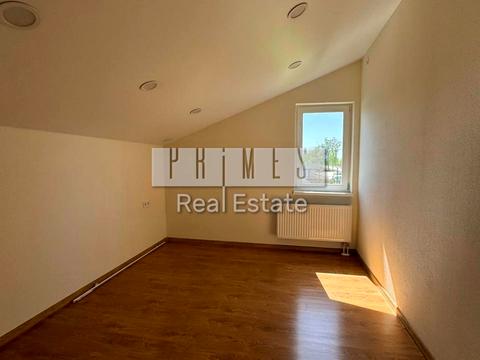 дом по адресу Шкільна