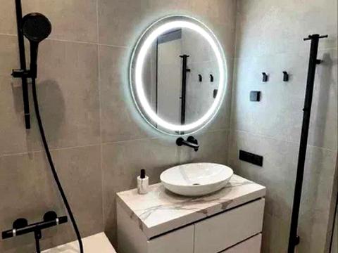 квартира за адресою Салютна вул., 2к9