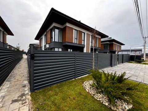 будинок за адресою с. Петропавлівська борщагівка, Полтавська вул.