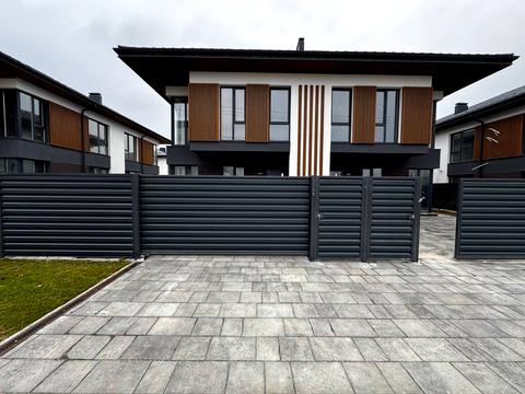 будинок за адресою с. Петропавлівська борщагівка, Полтавська вул.