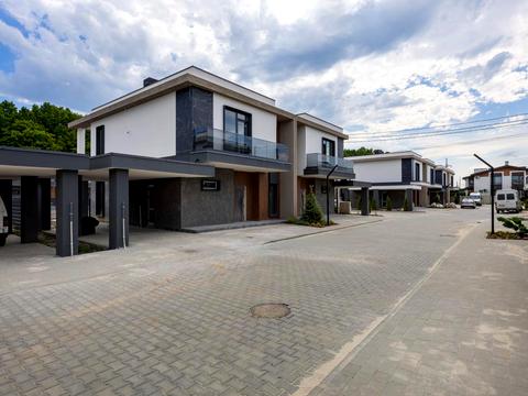 дом по адресу Дзеркальна