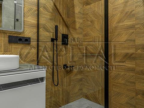 будинок за адресою с. Лісники, Підлісна, 11