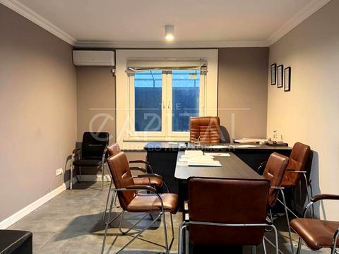 коммерческая по адресу Юлии Здановской ул. (Ломоносова), 11