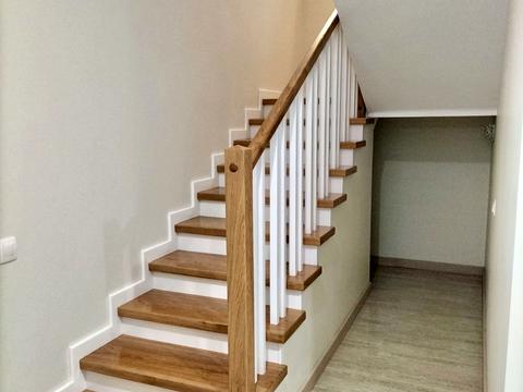 дом по адресу Степана Бандери, 1