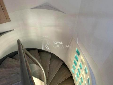 комерційна за адресою Хрещатик вул. (Kreschatic), 25