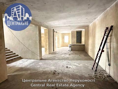 комерційна за адресою Сергія Скальда вул. (Комарова), 31-В