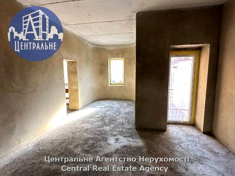 комерційна за адресою Сергія Скальда вул. (Комарова), 31-В