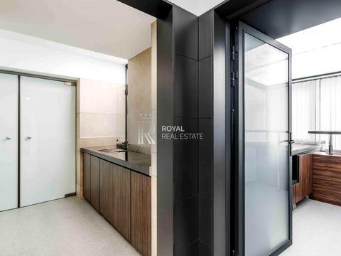 комерційна за адресою Лютеранська вул., 21/12