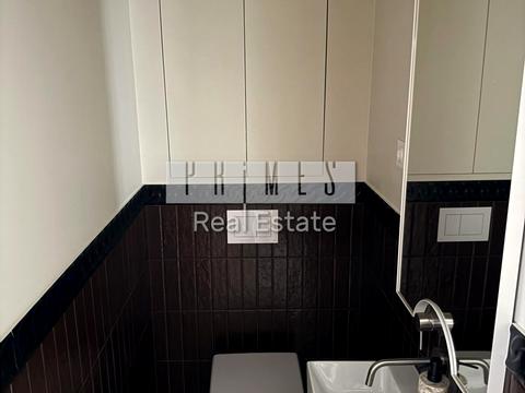 комерційна за адресою Саксаганського вул., 30-35