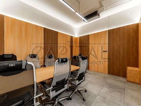 комерційна за адресою Січових Стрільців вул. (Артема), 44-А