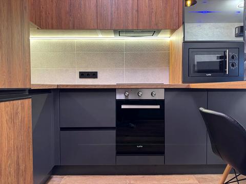 квартира за адресою Романа Левицького вул., 4