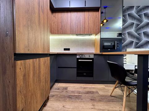 квартира за адресою Романа Левицького вул., 4