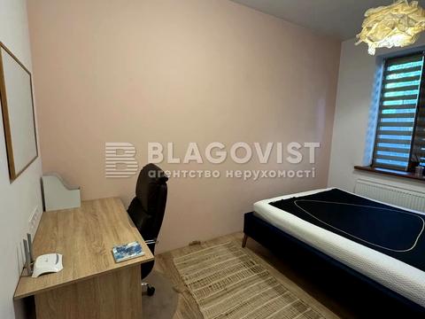 дом по адресу Карпатської Січі ул. (Гвардійська)