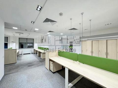 комерційна за адресою Спортивна пл., 3