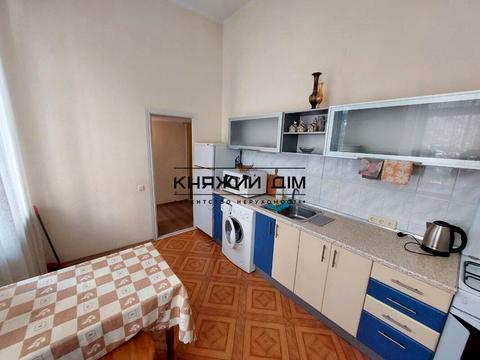 квартира за адресою Мала Житомирська вул., 5