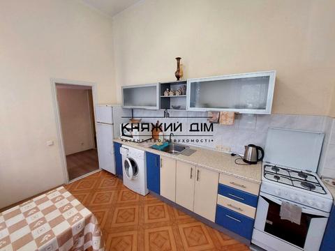 квартира за адресою Мала Житомирська вул., 5