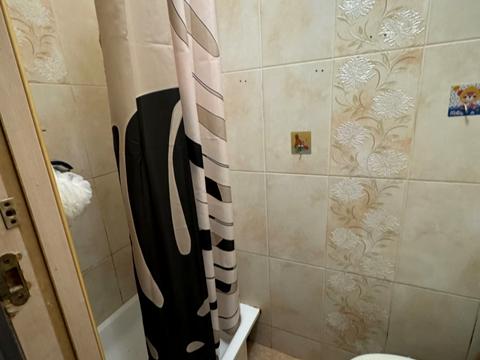 квартира за адресою Чорноморськ (Іллічівськ), Захисників України вул. (1-го Травня), 11б