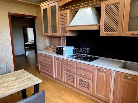 квартира по адресу Науки ул., 11