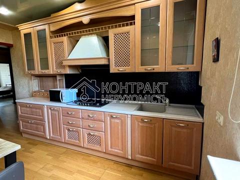 квартира по адресу Науки ул., 11