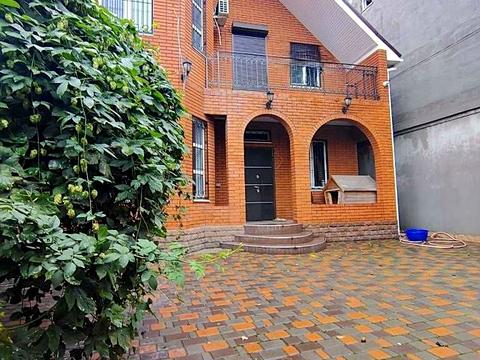 дом по адресу Апрельская ул.