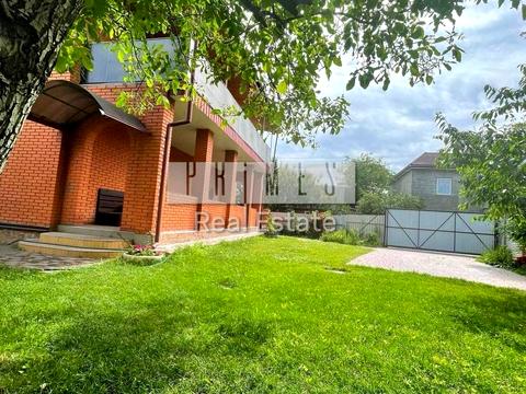 будинок за адресою 10-та лінія вул.