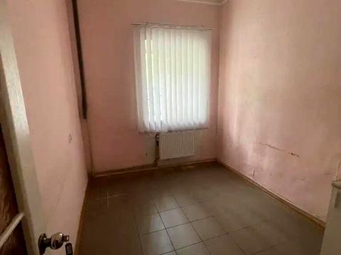 комерційна за адресою Архітектора Олега Петрова вул. (Чернишевського), 32