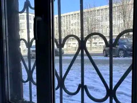 комерційна за адресою Архітектора Олега Петрова вул. (Чернишевського), 32