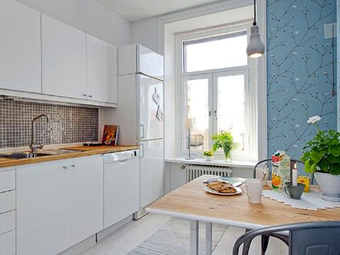 дом по адресу Апрельская ул.