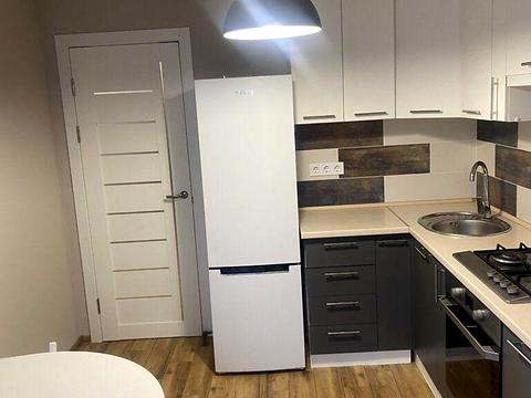 квартира по адресу Героев Небесной Сотни просп., 16/26