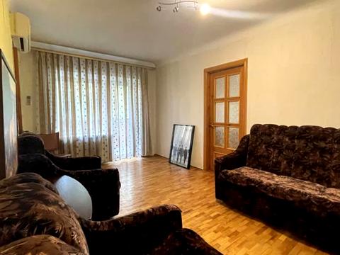 квартира за адресою Тополева вул., 5