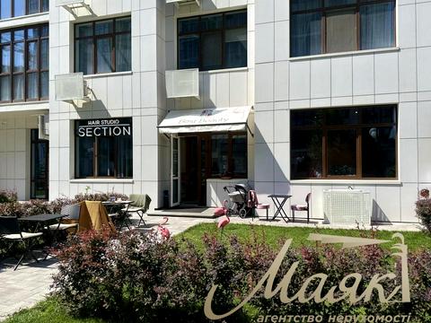 коммерческая по адресу Андрея Верхогляда ул. (Михайла Драгомирова), 15-Б