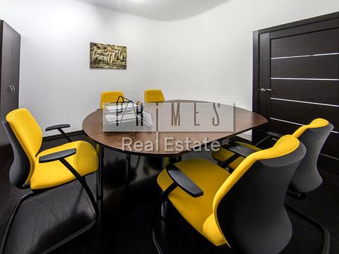 комерційна за адресою Князів Острозьких вул. (Московська), 46/2