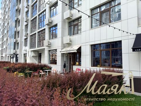 коммерческая по адресу Андрея Верхогляда ул. (Михайла Драгомирова), 15-Б