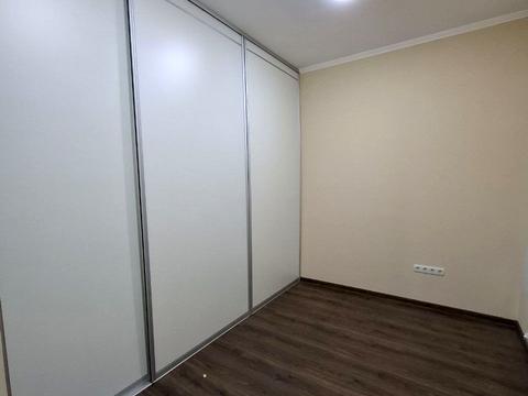 комерційна за адресою Святослава Хороброго вул. (Чкалова), 12