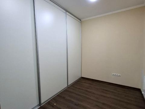 комерційна за адресою Святослава Хороброго вул. (Чкалова), 12