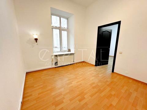 комерційна за адресою Шота Руставелі вул., 34