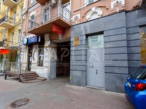 комерційна за адресою Шота Руставелі вул., 34