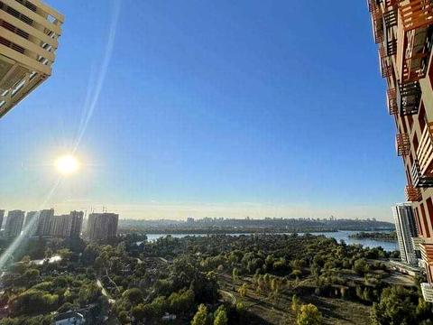 квартира за адресою Дніпровська набережна вул., 16-Г