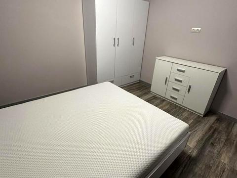 квартира за адресою Дніпровська набережна вул., 16-Г