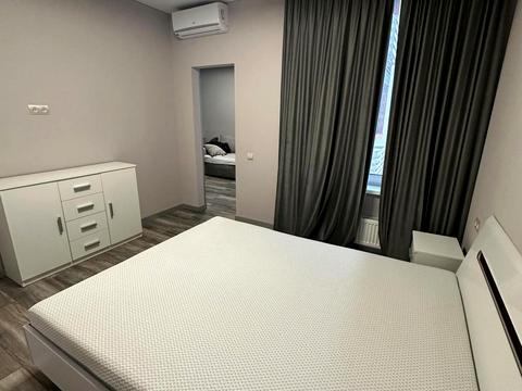 квартира за адресою Дніпровська набережна вул., 16-Г