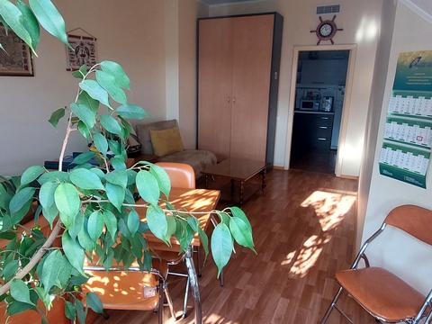 комерційна за адресою Середньофонтанська вул., 19