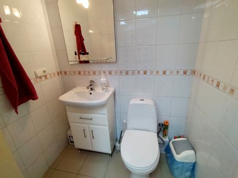 комерційна за адресою Середньофонтанська вул., 19